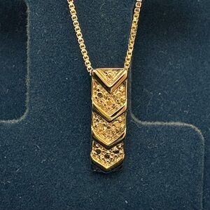 Elegant silver Chevron Diamond Pendant Necklace